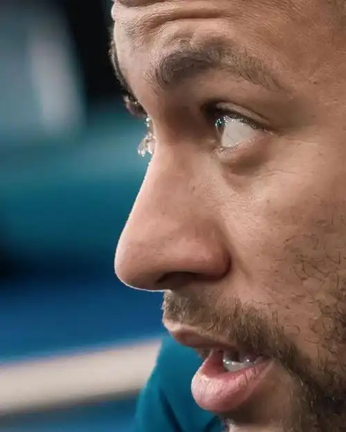 伍将以更加 伍将以更加