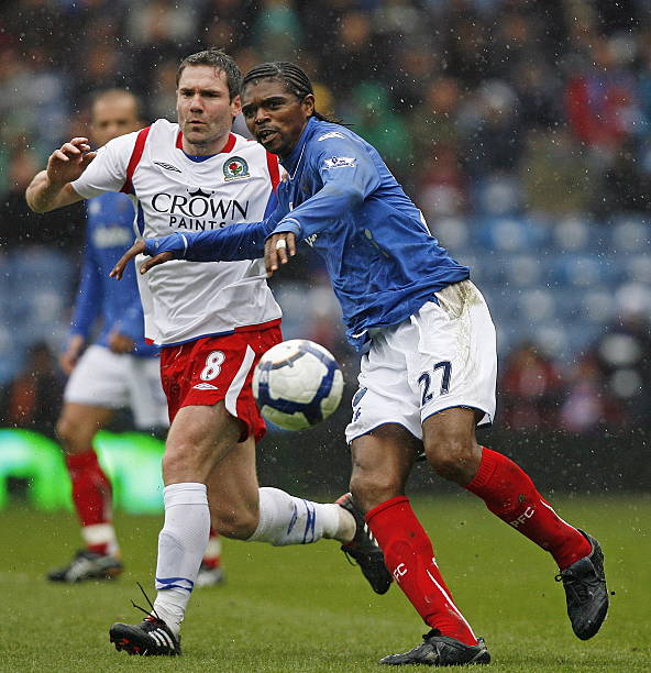 发的顽强抵 发的顽强抵