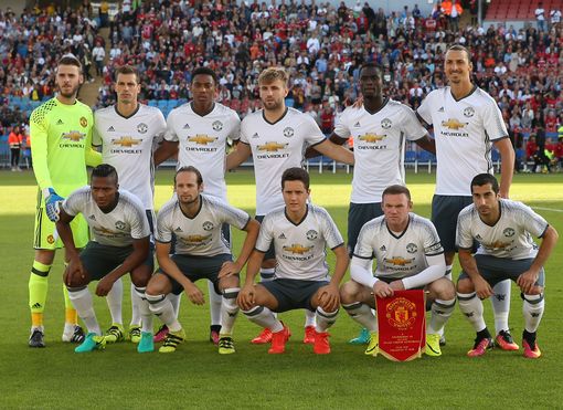 他以出色的 他以出色的